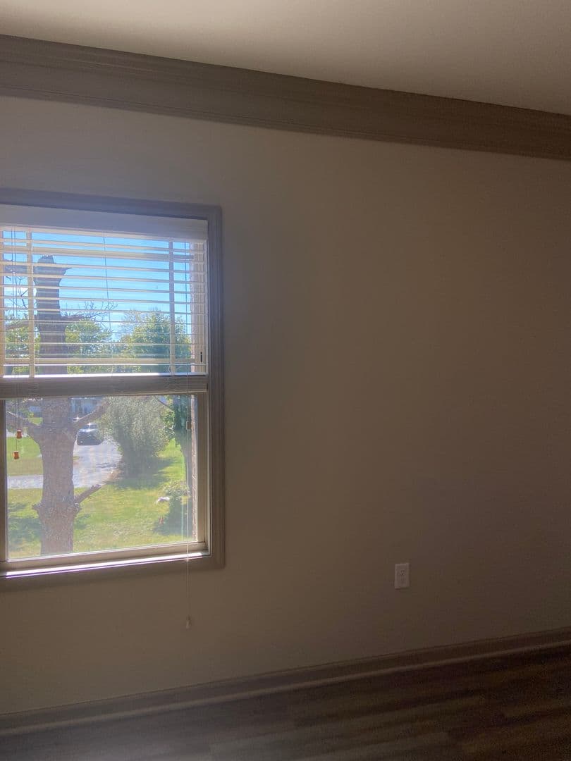 Bowling Green Apartment: 1607 & 1720 US 31W Bypass