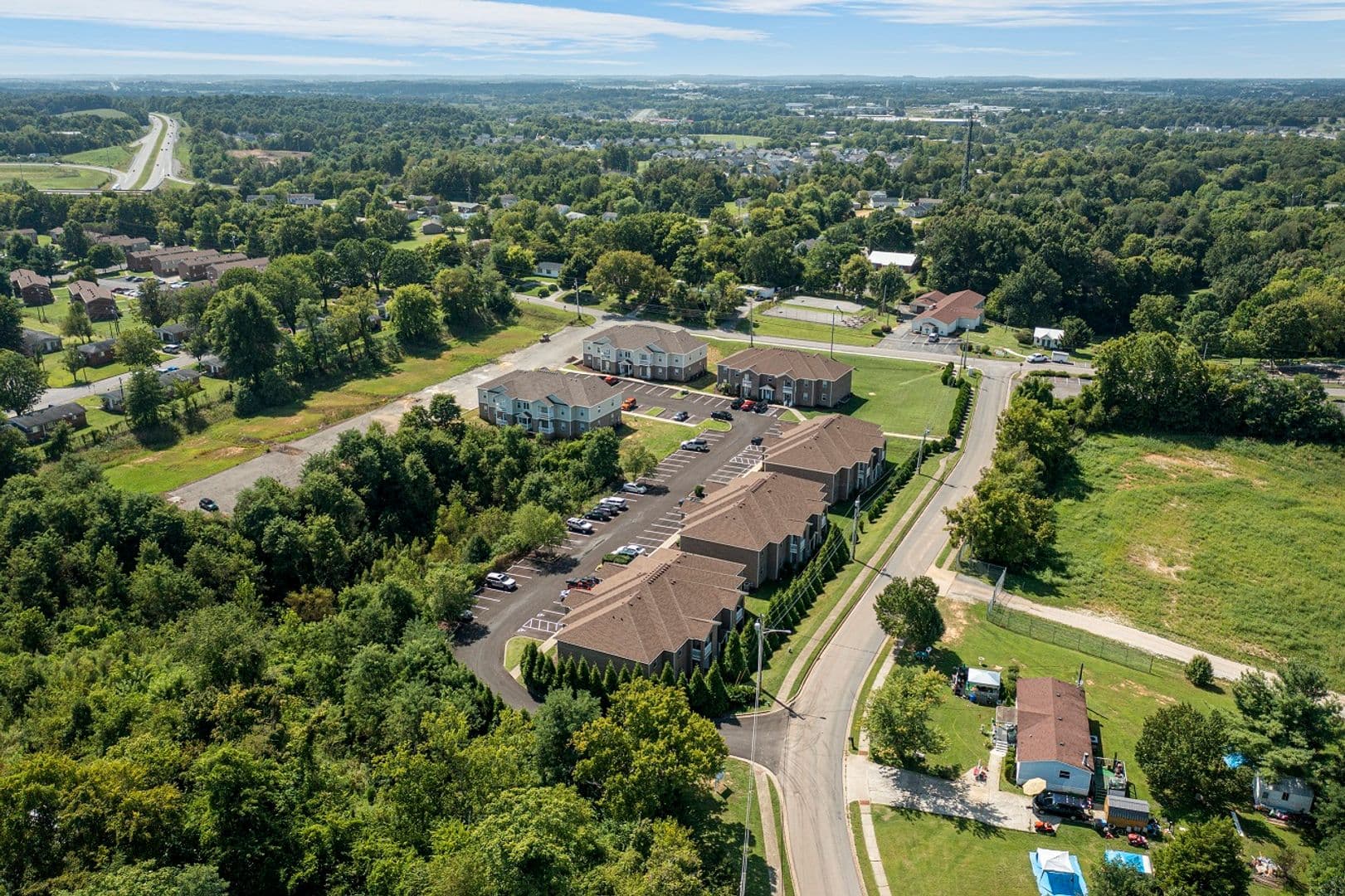 Elizabethtown Apartment: 214 Vaughn Lane