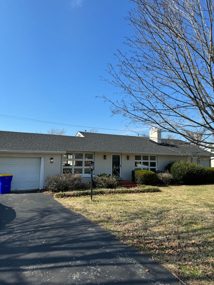 Bowling Green House: 705 Hampton Drive