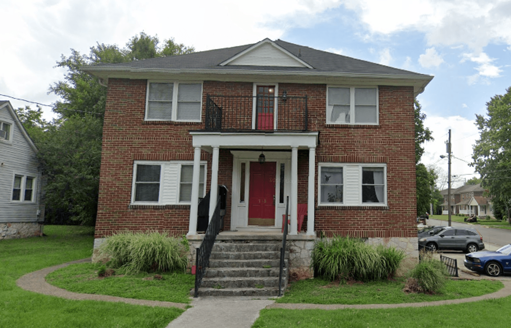 Bowling Green Apartment: 710 Cabell Drive