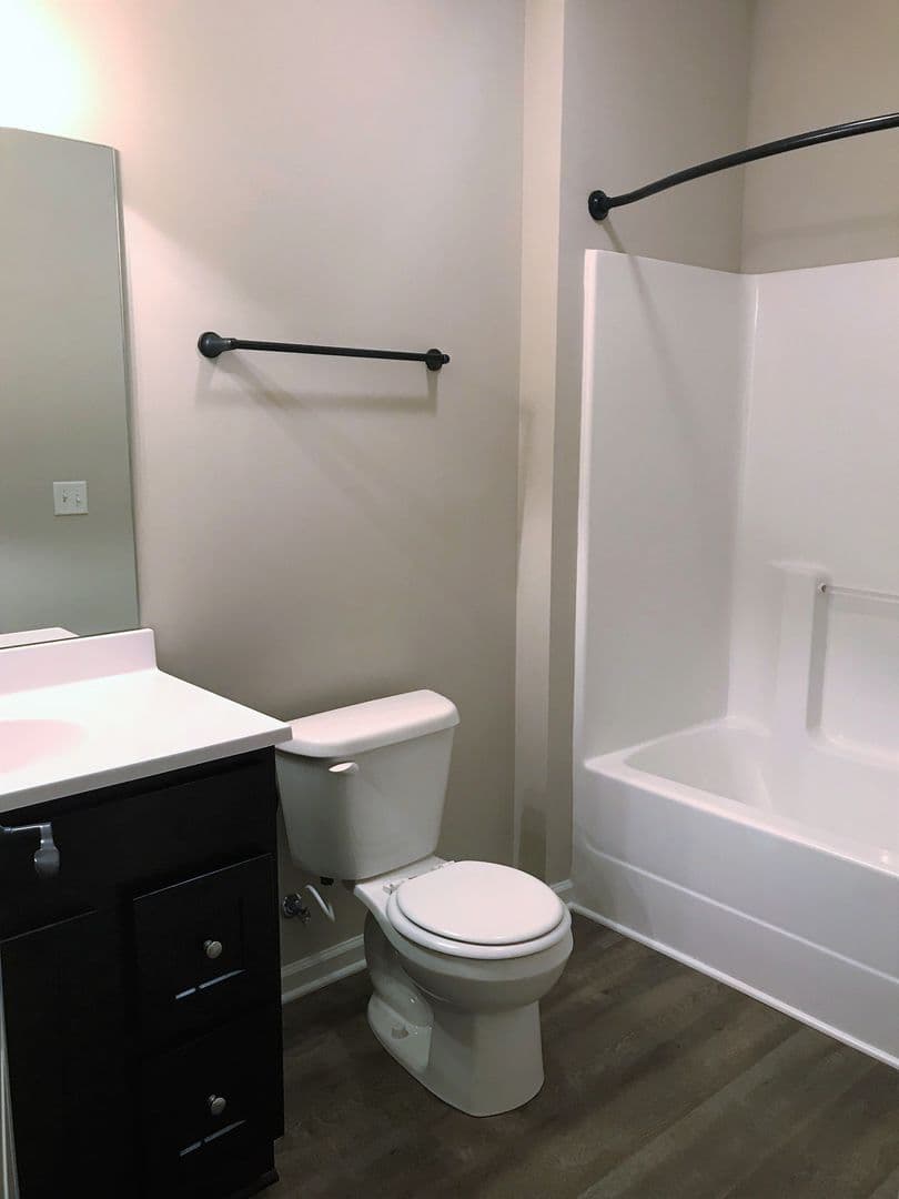 Bowling Green Apartment: 2730 Industrial Drive