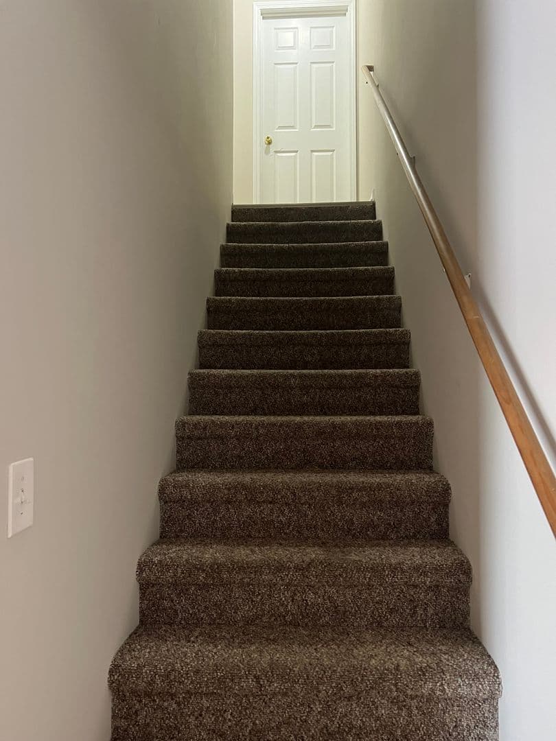 Elizabethtown Apartment: 636 Westport Road