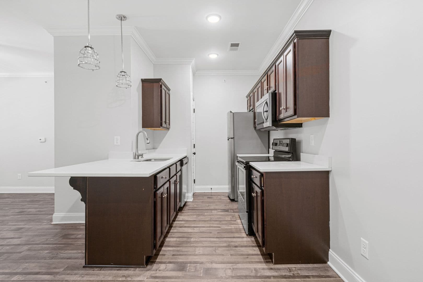 Bowling Green Apartment: 864 Fairview Avenue