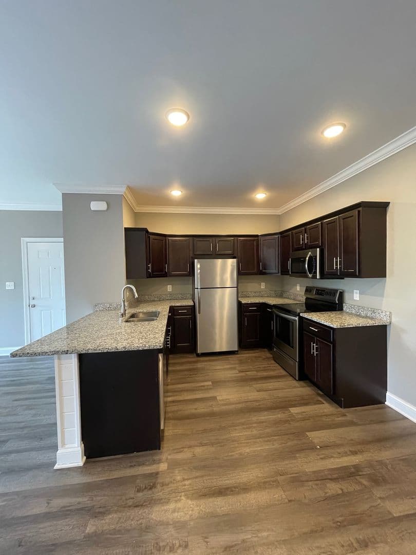 Bowling Green Apartment: 5895 Otte Court