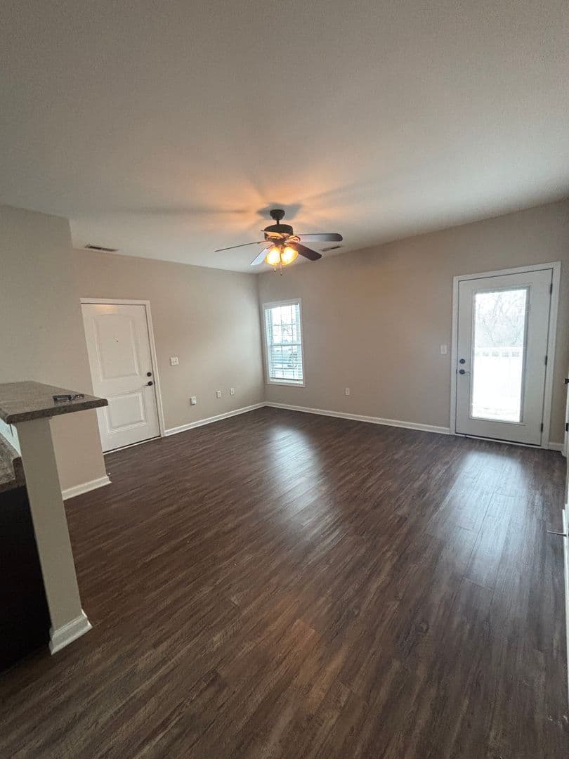 Bowling Green Apartment: 2730 Industrial Drive