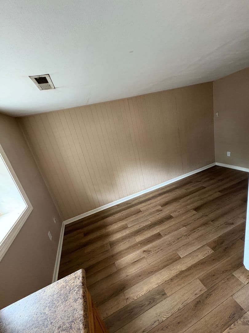 Bowling Green Apartment: 710 Cabell Drive