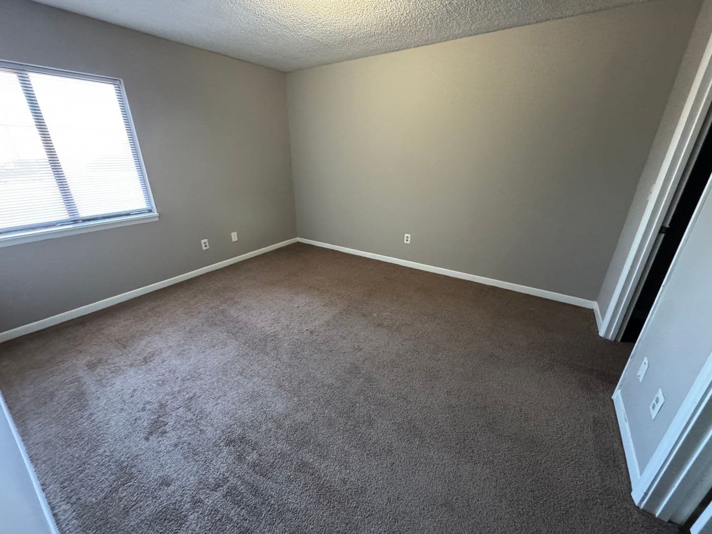 Bowling Green Apartment: 1500 Bryant Way