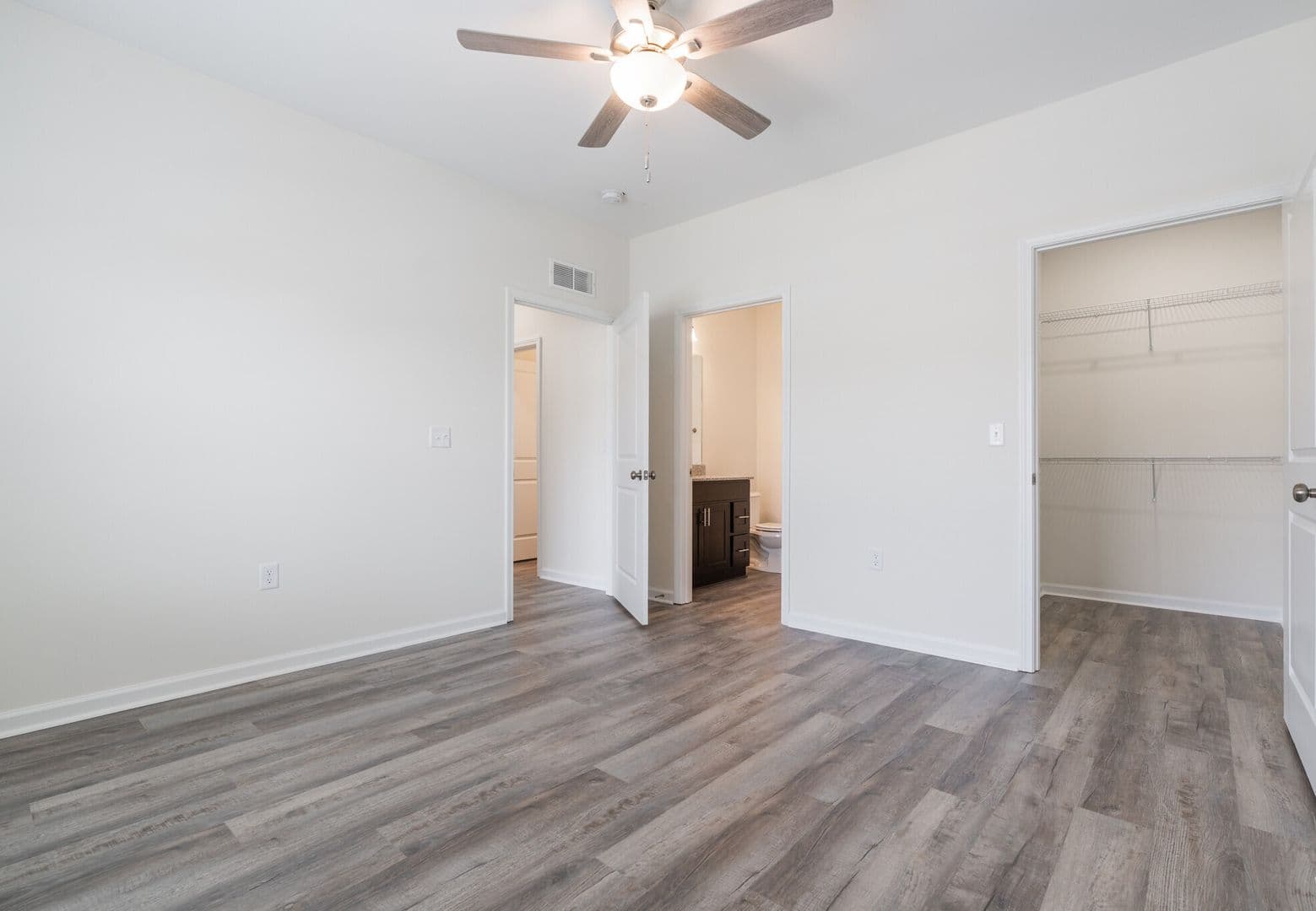 Owensboro Apartment: 2116 Daniels Lane