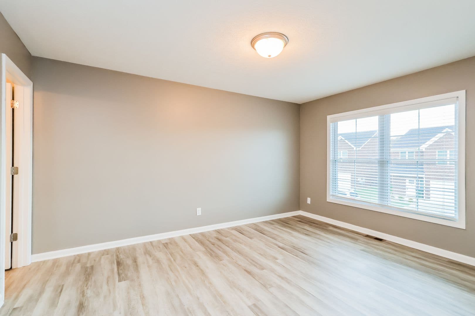 Elizabethtown Apartment: Keeneland Drive