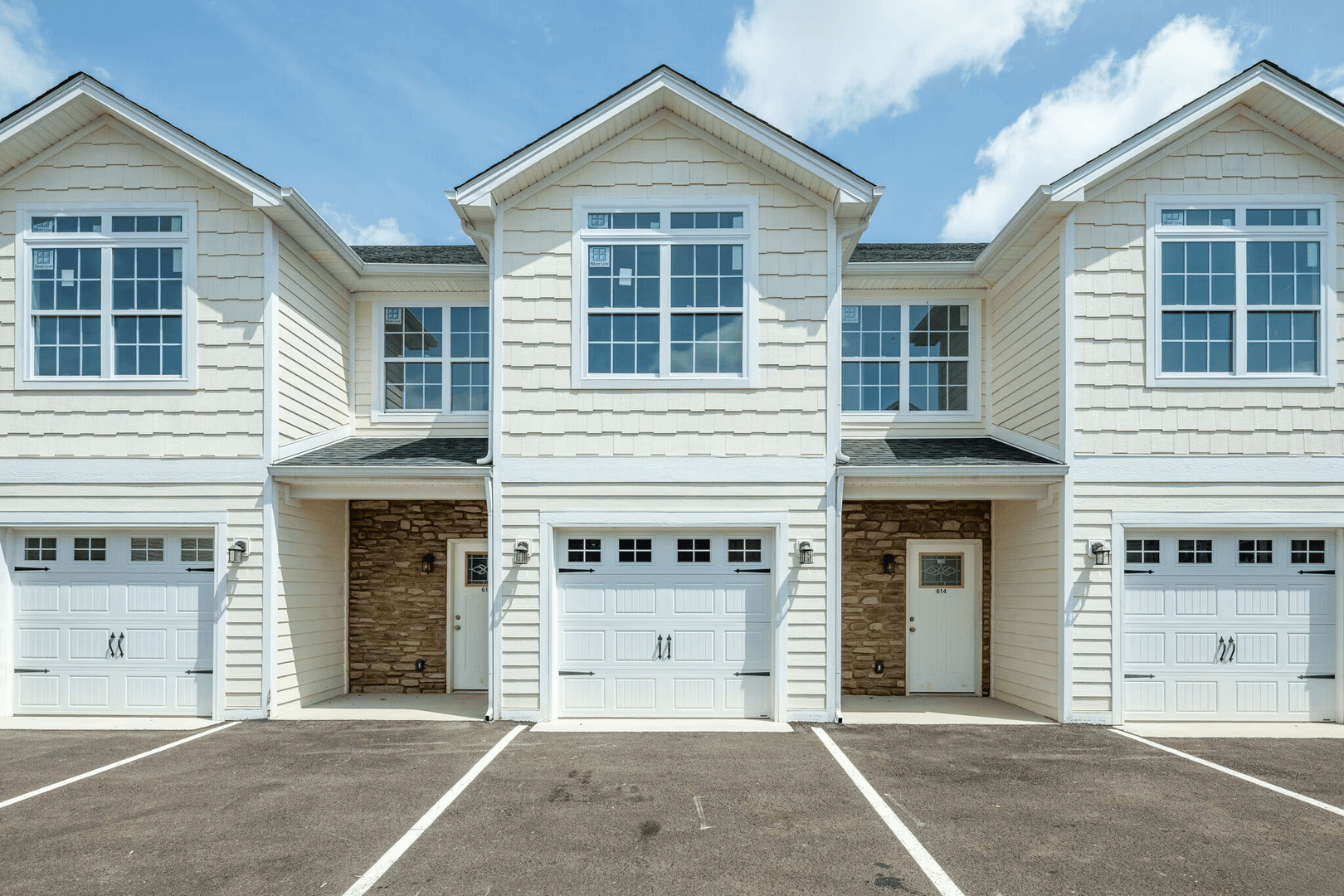 Bowling Green Townhome: 7437 Russellville Road