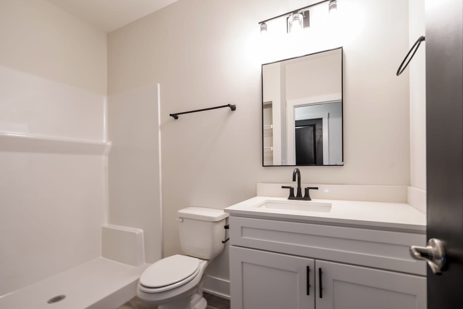 Franklin Apartment: 801 Blackjack Road