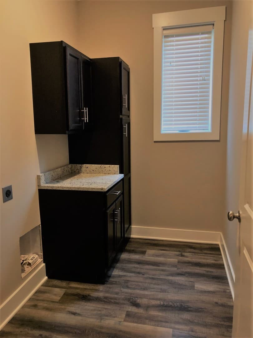 Bowling Green Apartment: 171 Hunt Village Lane