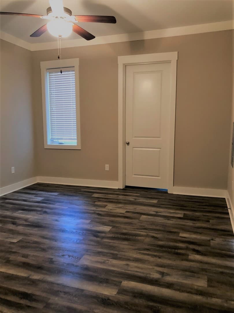 Bowling Green Apartment: 171 Hunt Village Lane