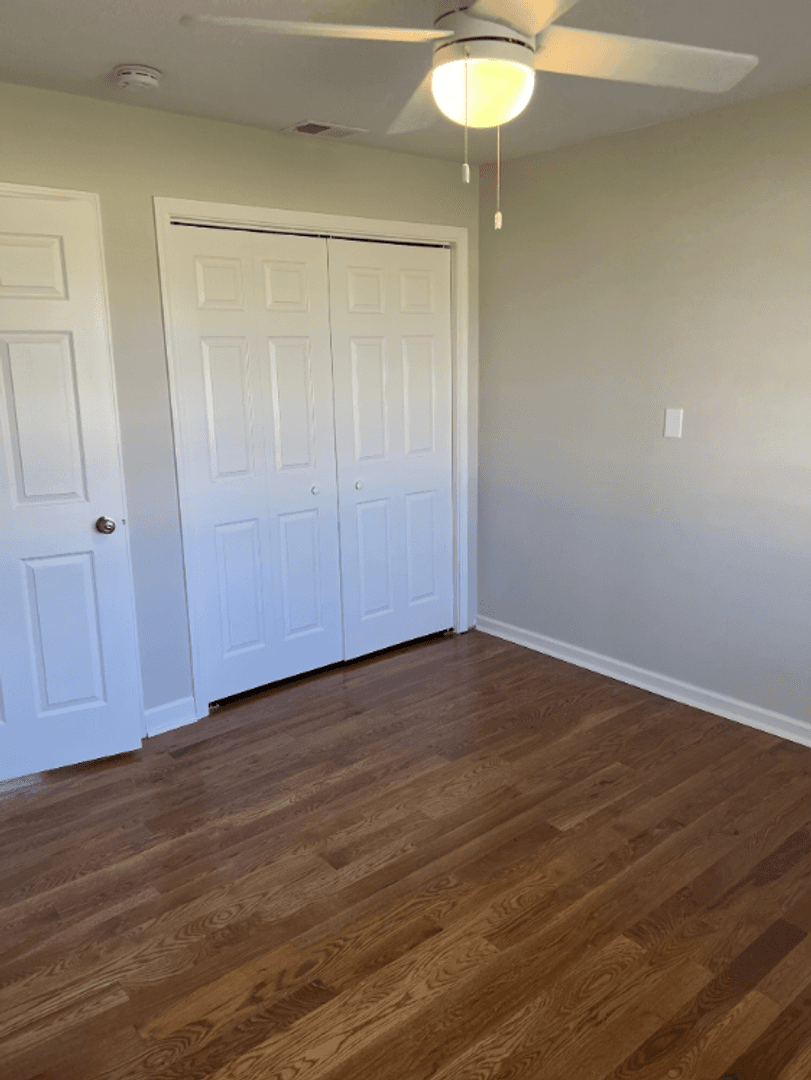 Bowling Green House: 705 Hampton Drive