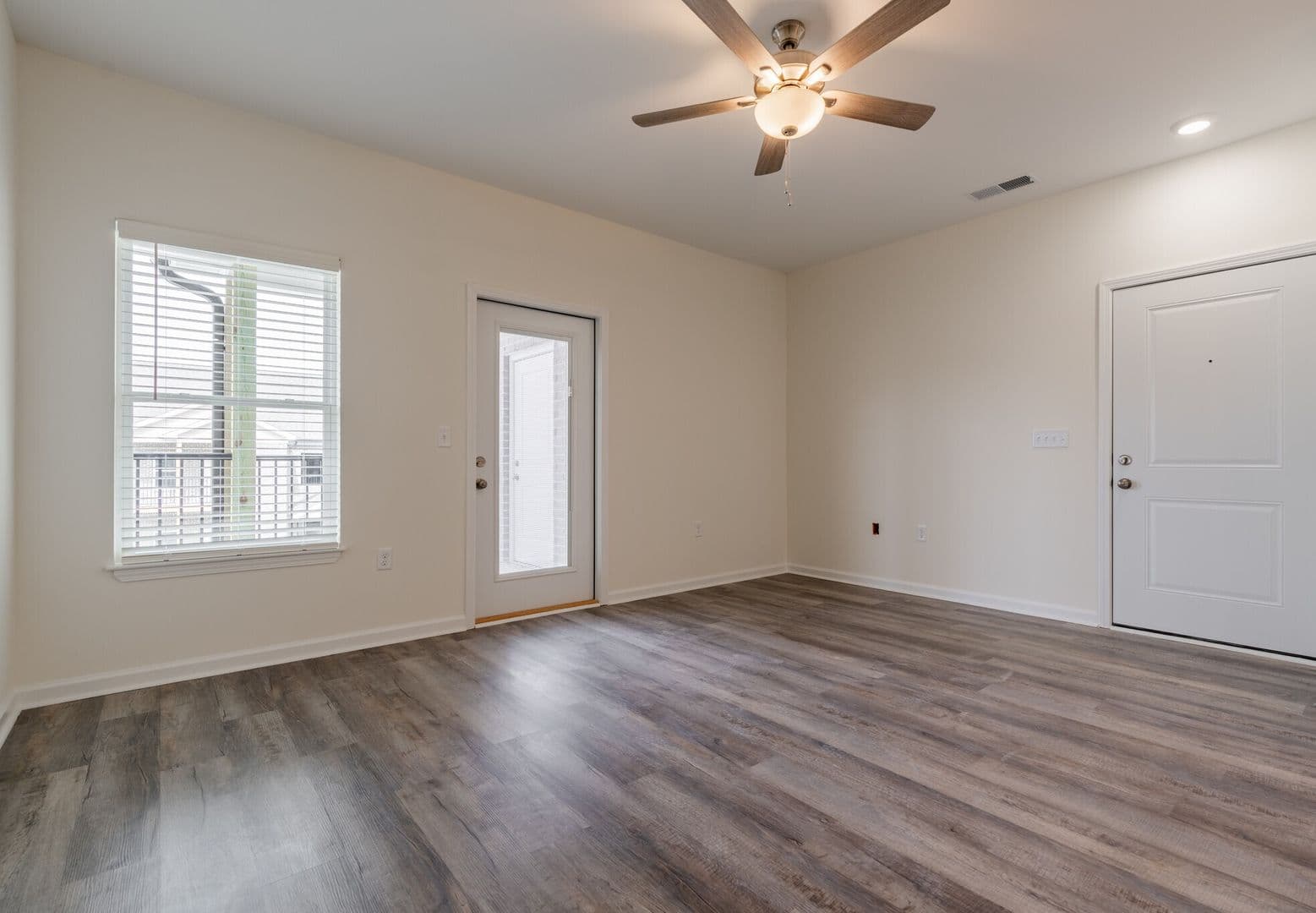 Owensboro Apartment: 2116 Daniels Lane