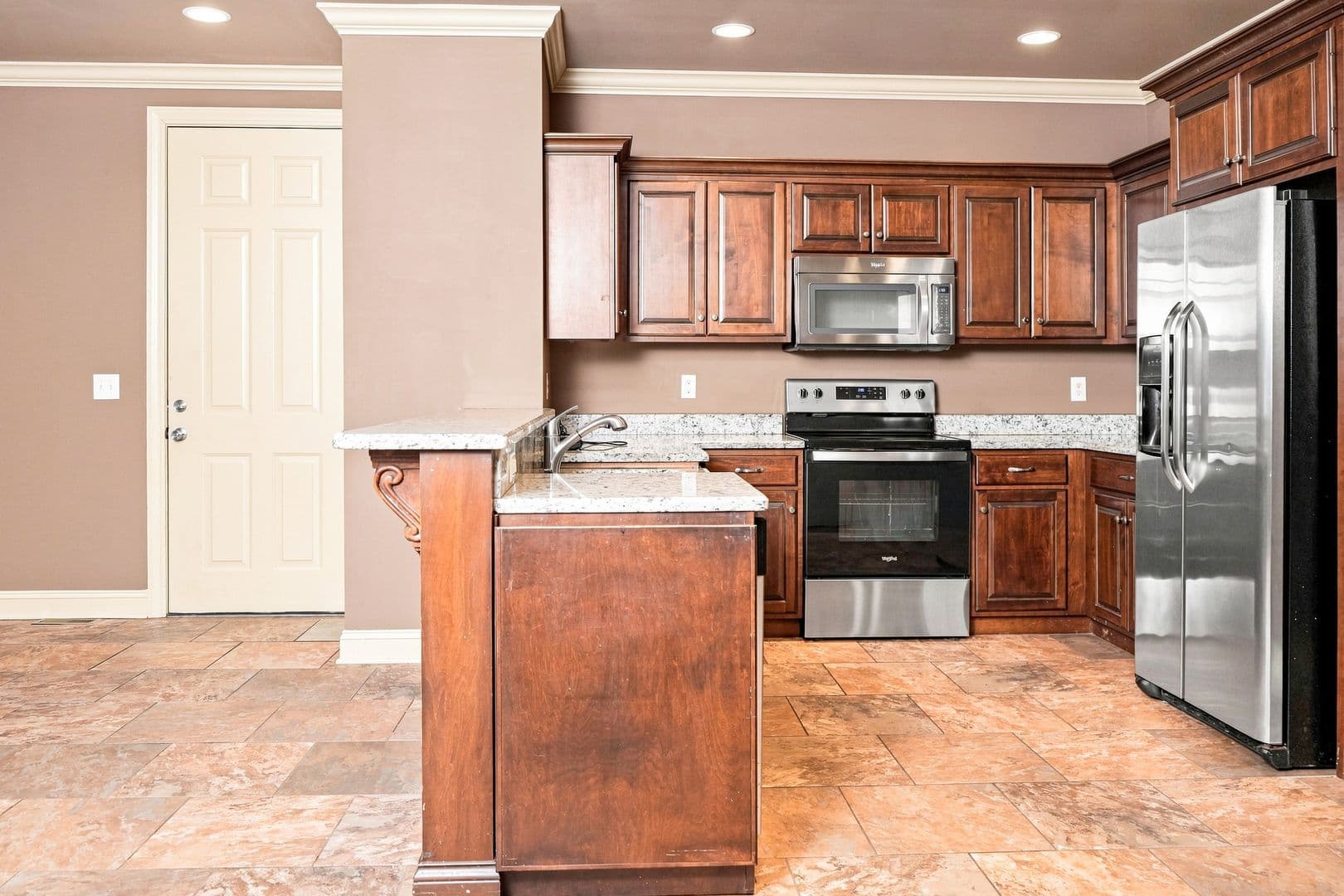 Elizabethtown Apartment: 214 Vaughn Lane