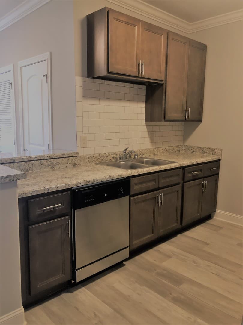 Bowling Green Apartment: 249 Greenwood Lane