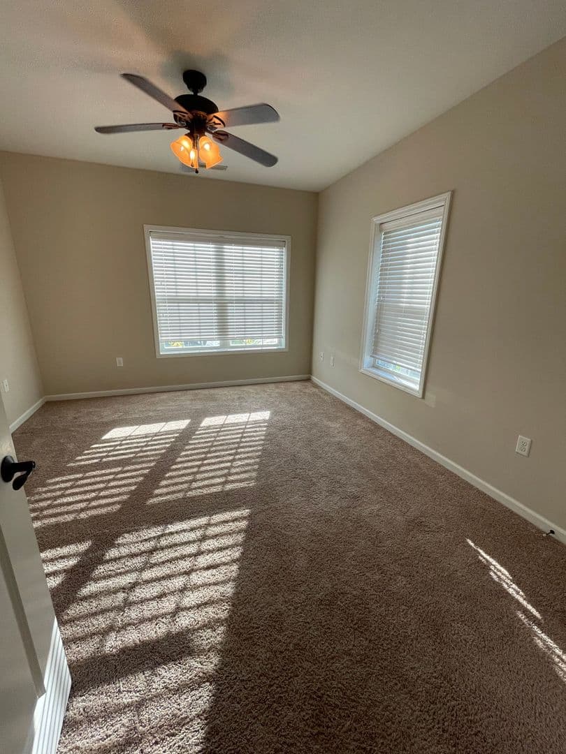 Bowling Green Apartment: 2730 Industrial Drive