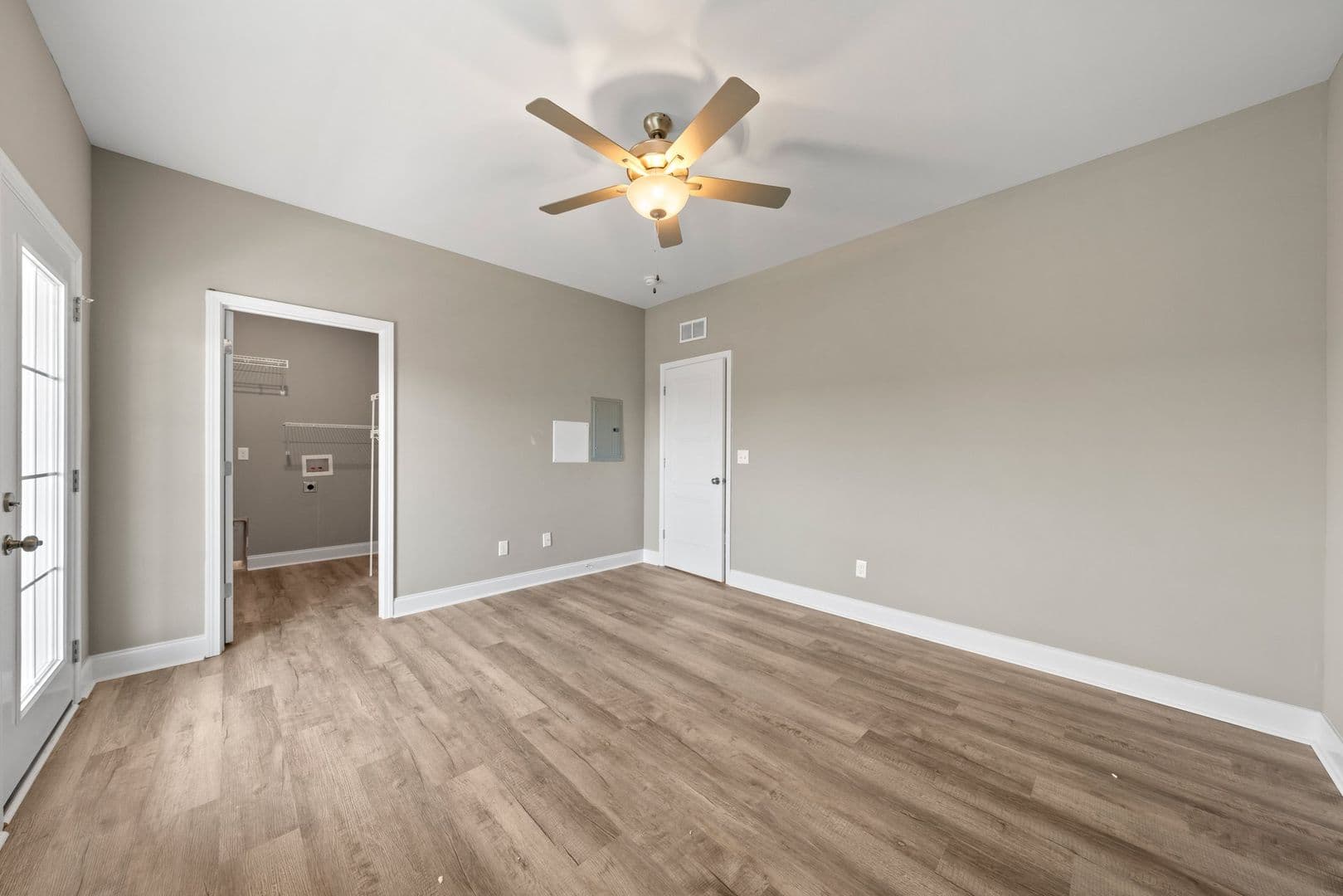 Bowling Green Apartment: 511 Traditions Boulevard