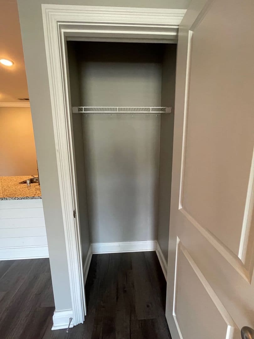 Bowling Green Apartment: 5866 Otte Court