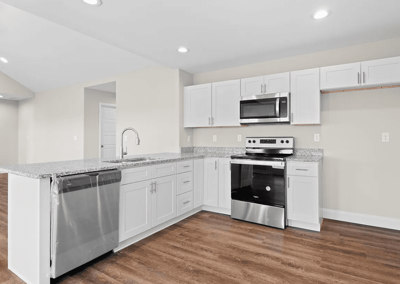 Franklin House: 613 St. George Way