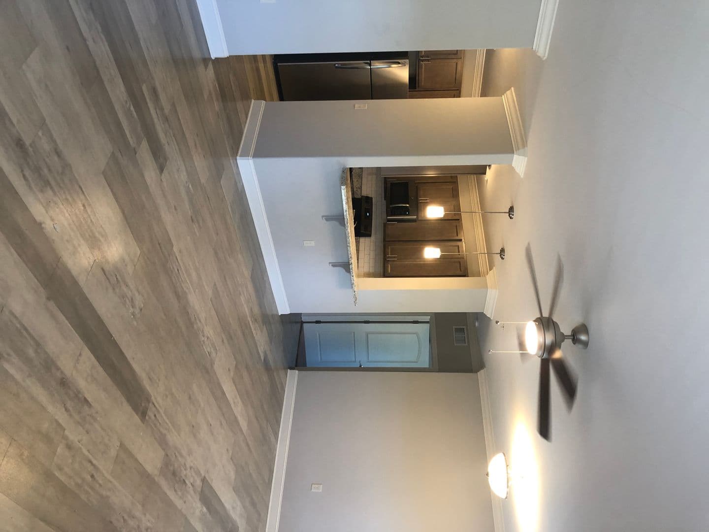 Bowling Green Apartment: 249 Greenwood Lane