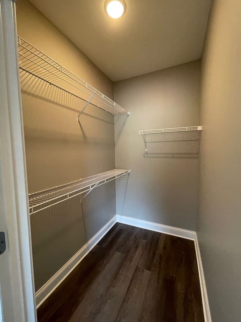 Bowling Green Apartment: 5866 Otte Court