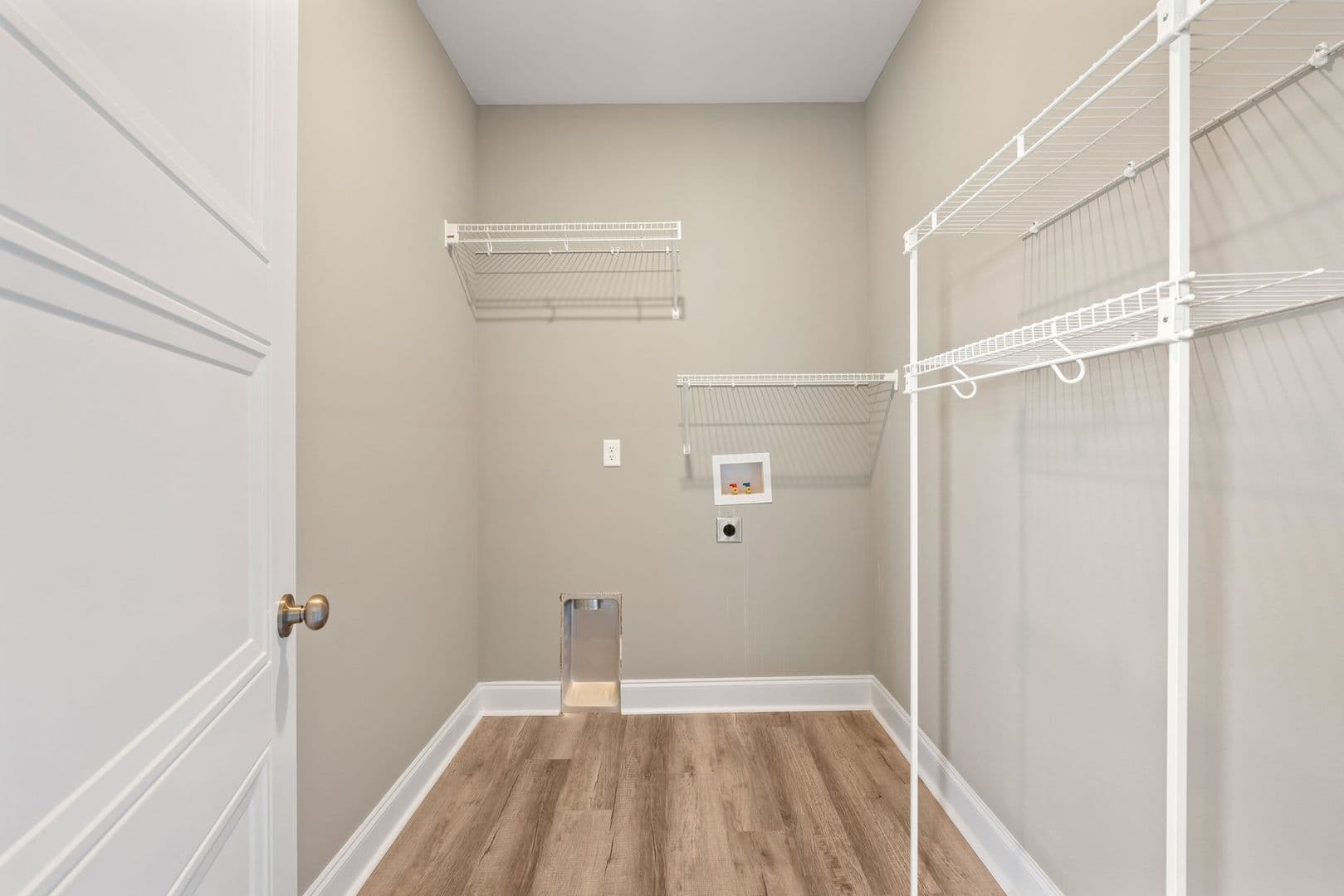 Bowling Green Apartment: 511 Traditions Boulevard