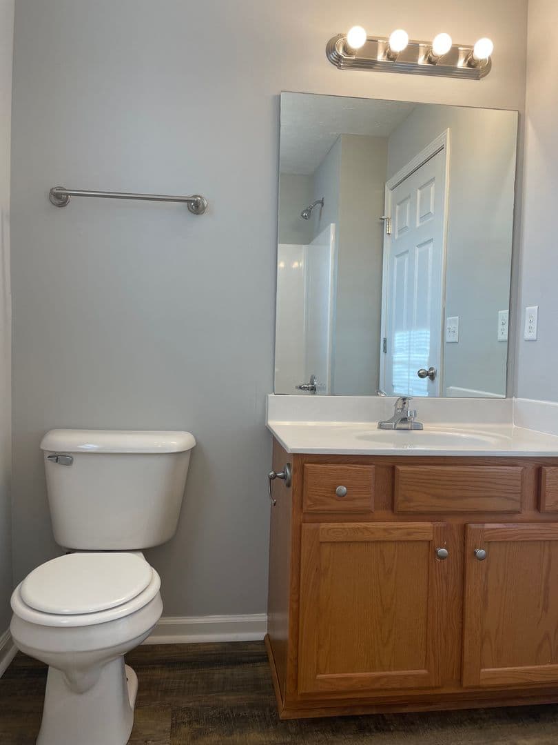 Bowling Green Apartment: 343 Upper Stone Avenue Apt. A