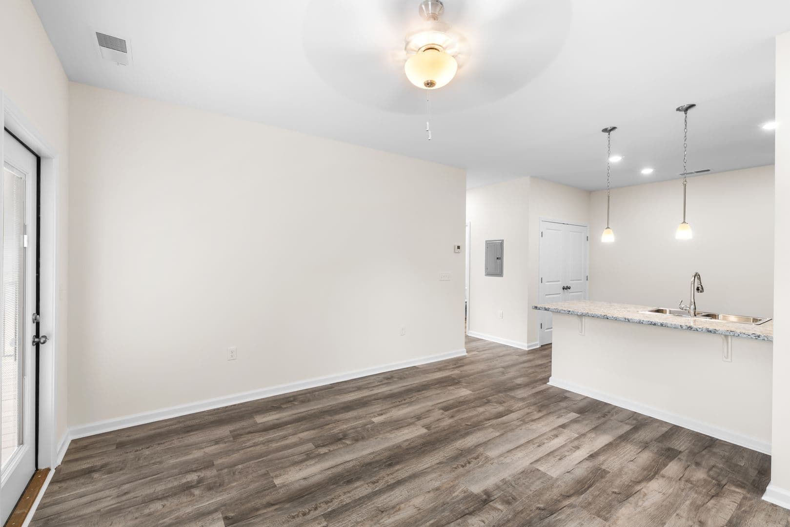 Owensboro Apartment: 2116 Daniels Lane