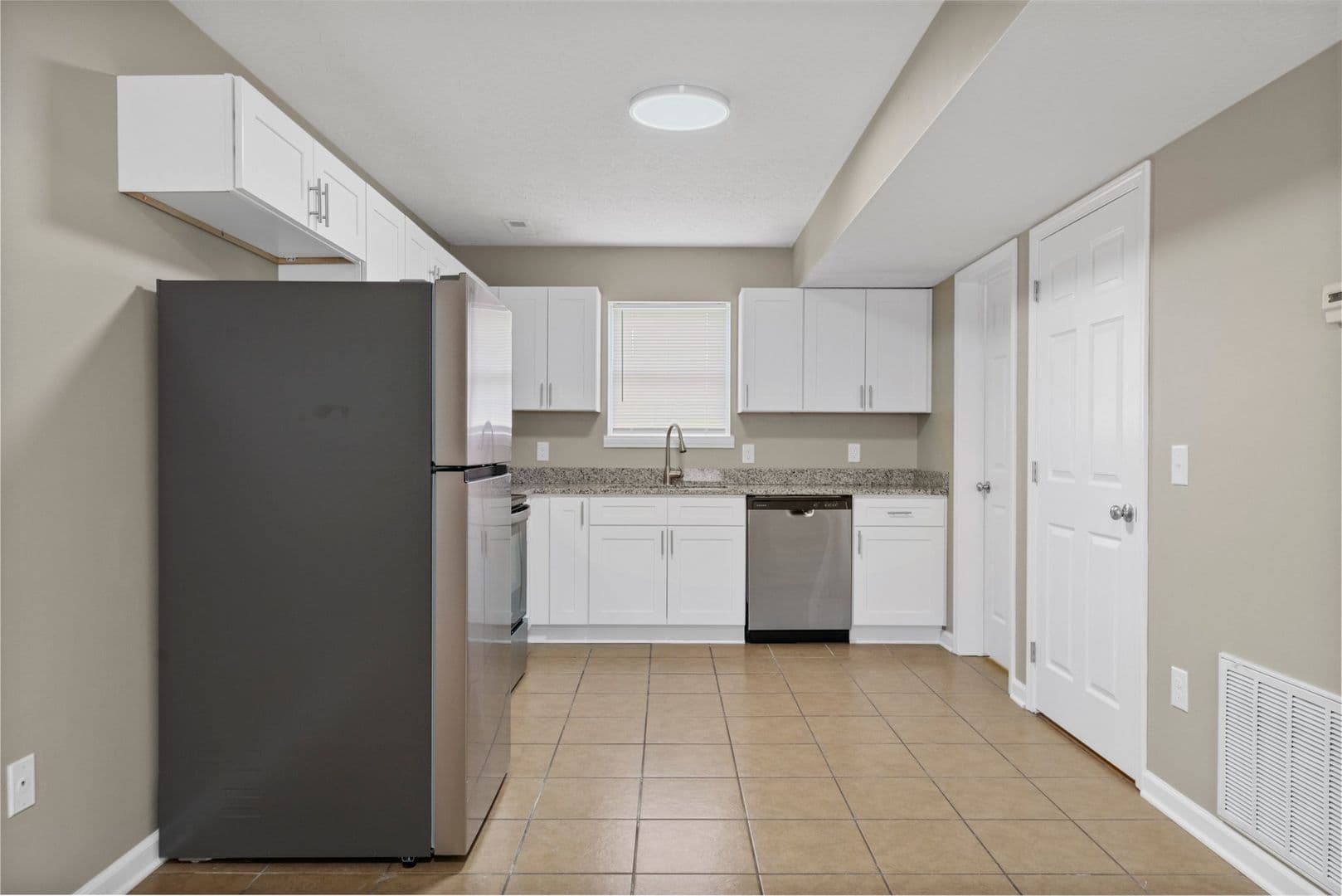 Elizabethtown Apartment: 636 Westport Road
