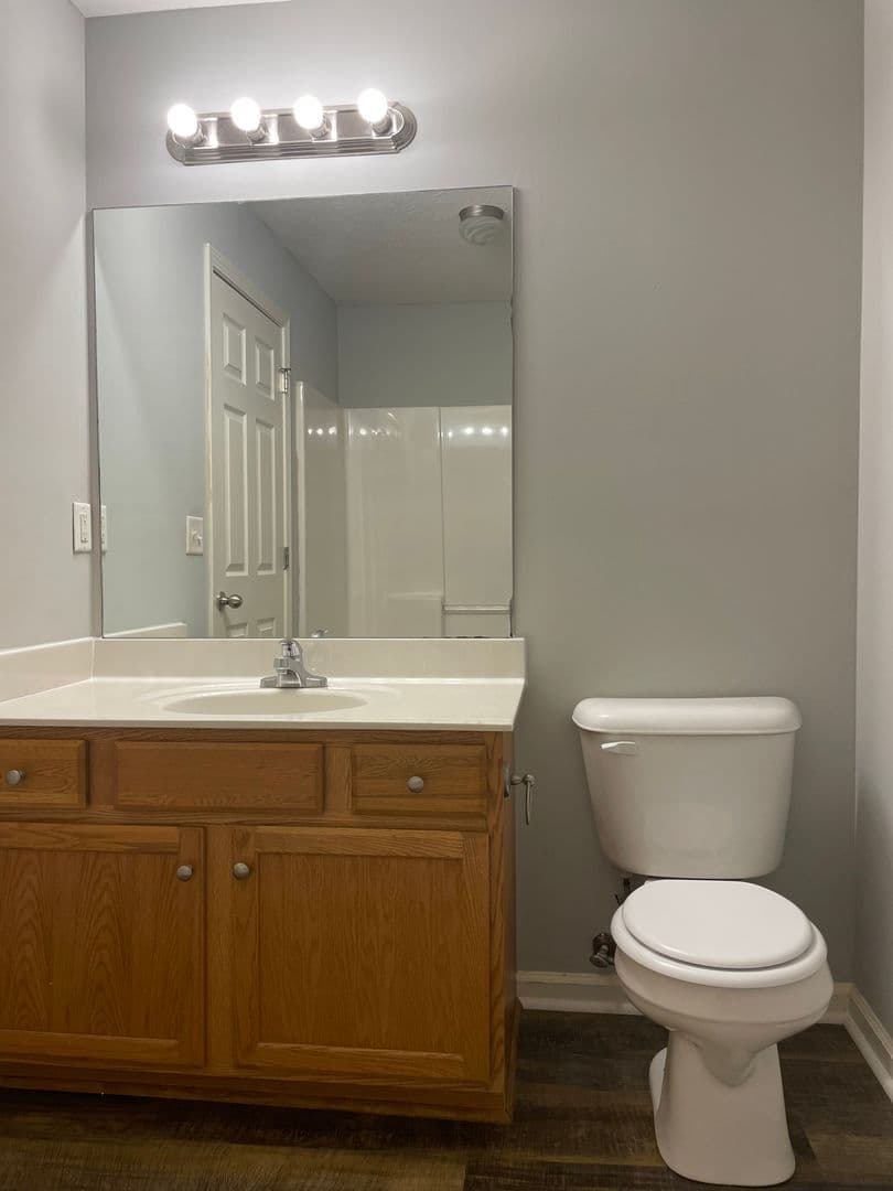 Bowling Green Apartment: 343 Upper Stone Avenue Apt. A