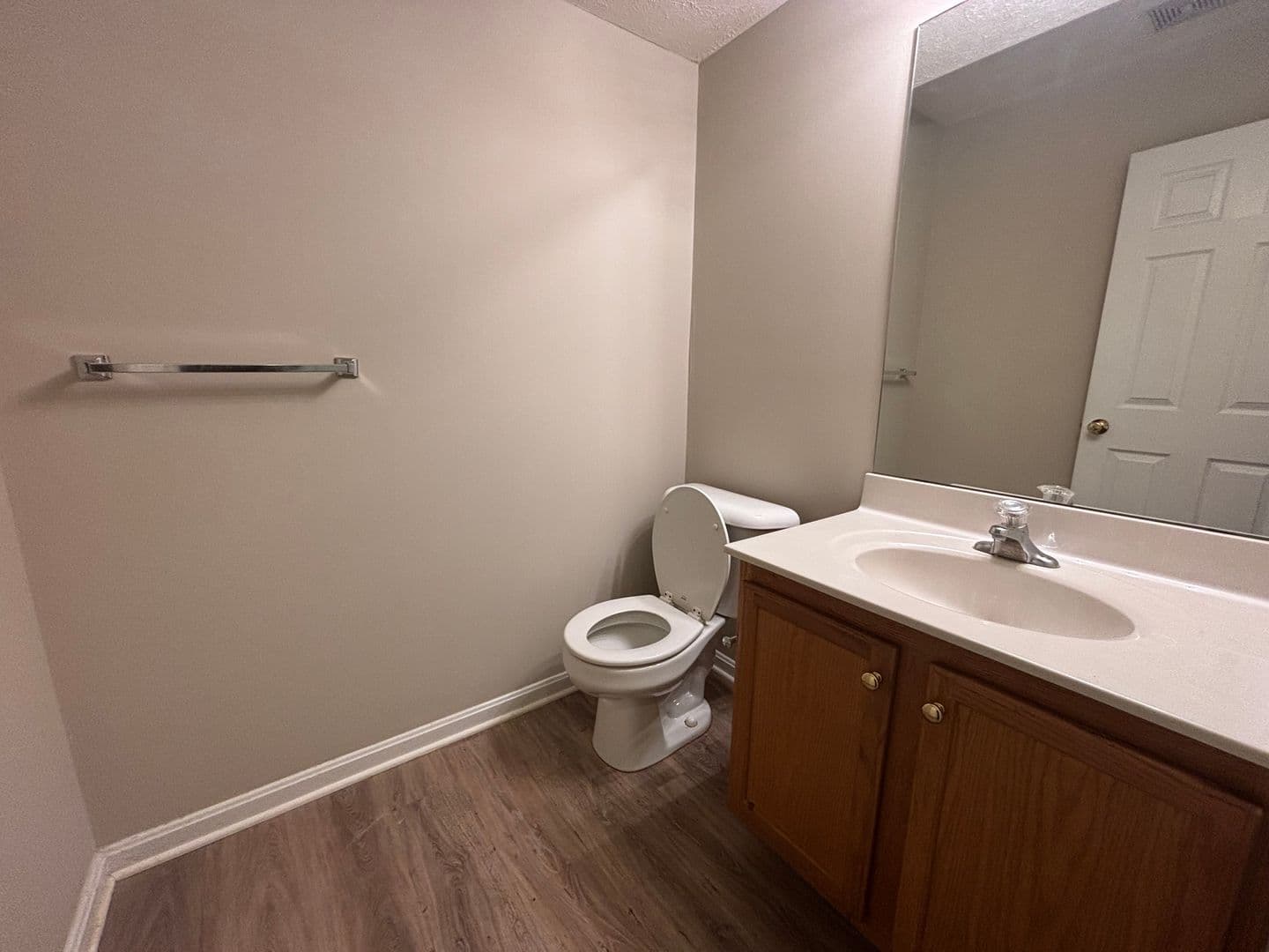 Elizabethtown Apartment: 1150, 1156, and 1164 Woodland Drive; 1204 Denada Lane