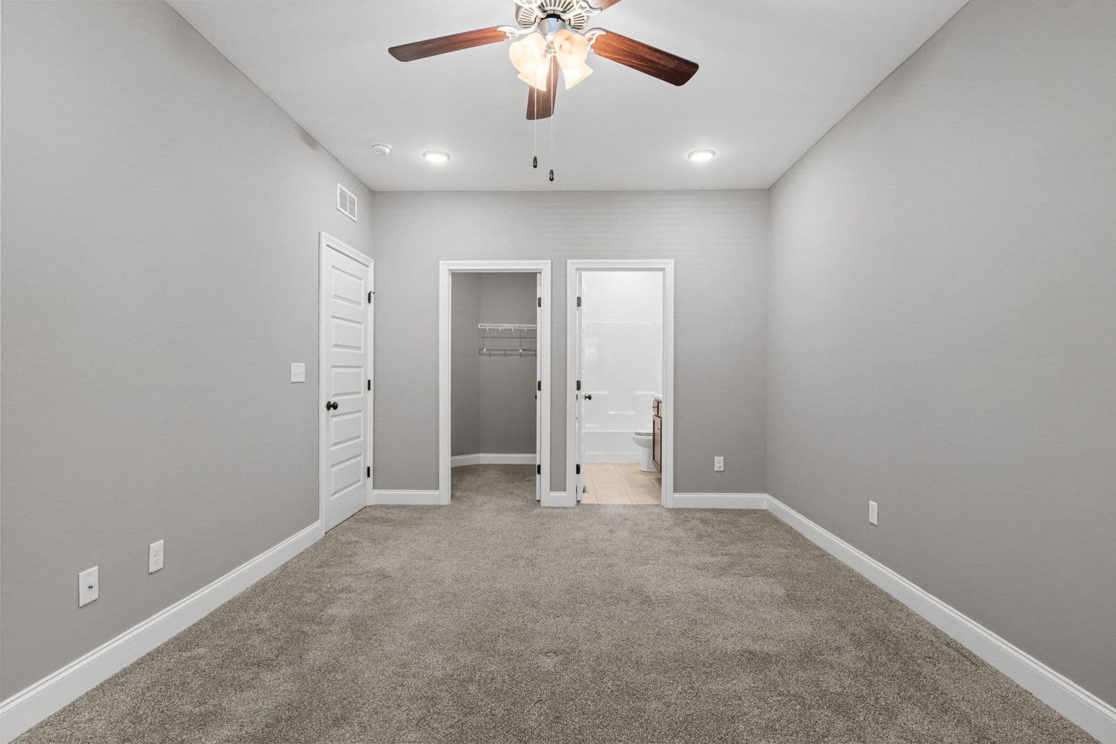 Bowling Green Apartment: 864 Fairview Avenue
