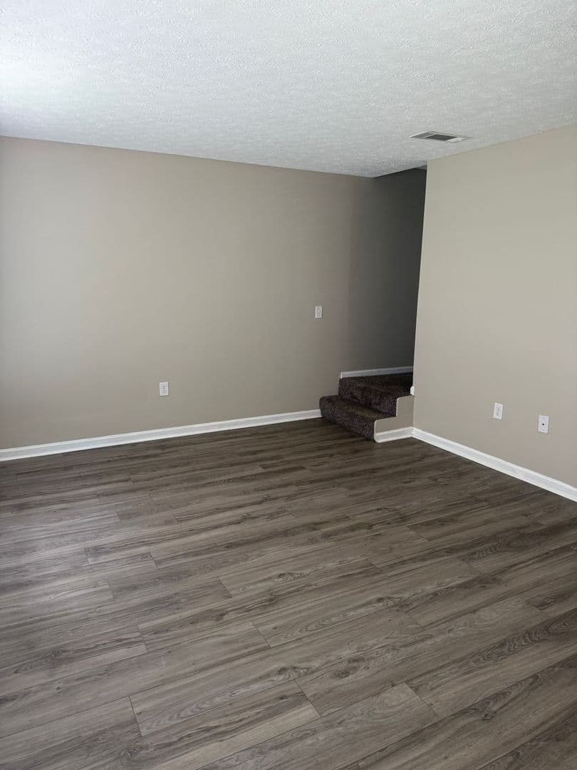 Elizabethtown Apartment: 100 Crimson Creek Drive