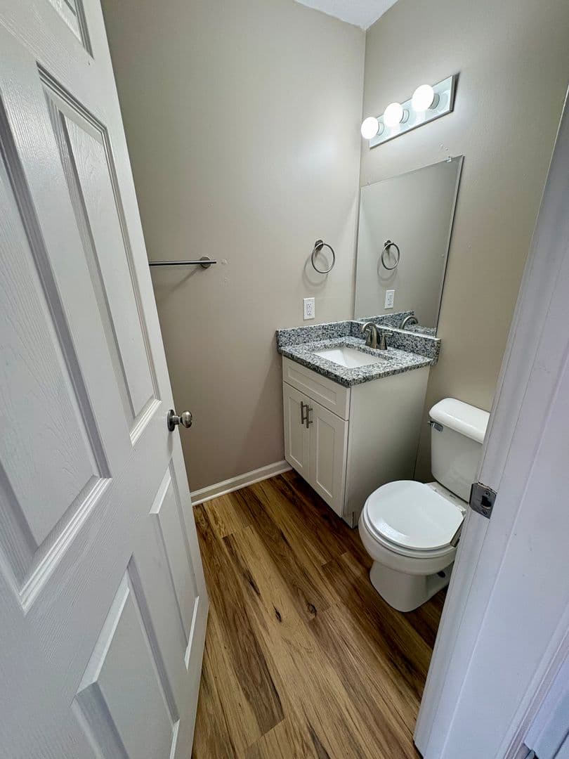 Elizabethtown Apartment: 636 Westport Road