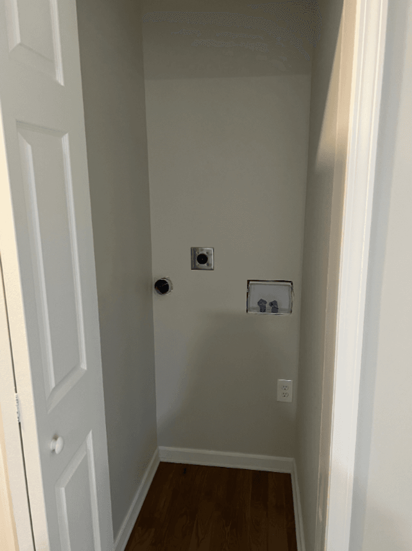 Bowling Green House: 705 Hampton Drive