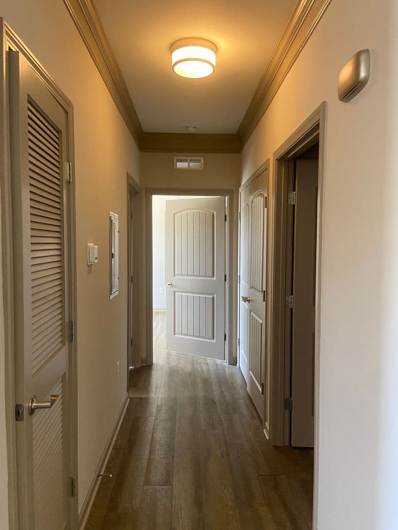Bowling Green Apartment: 1607 & 1720 US 31W Bypass