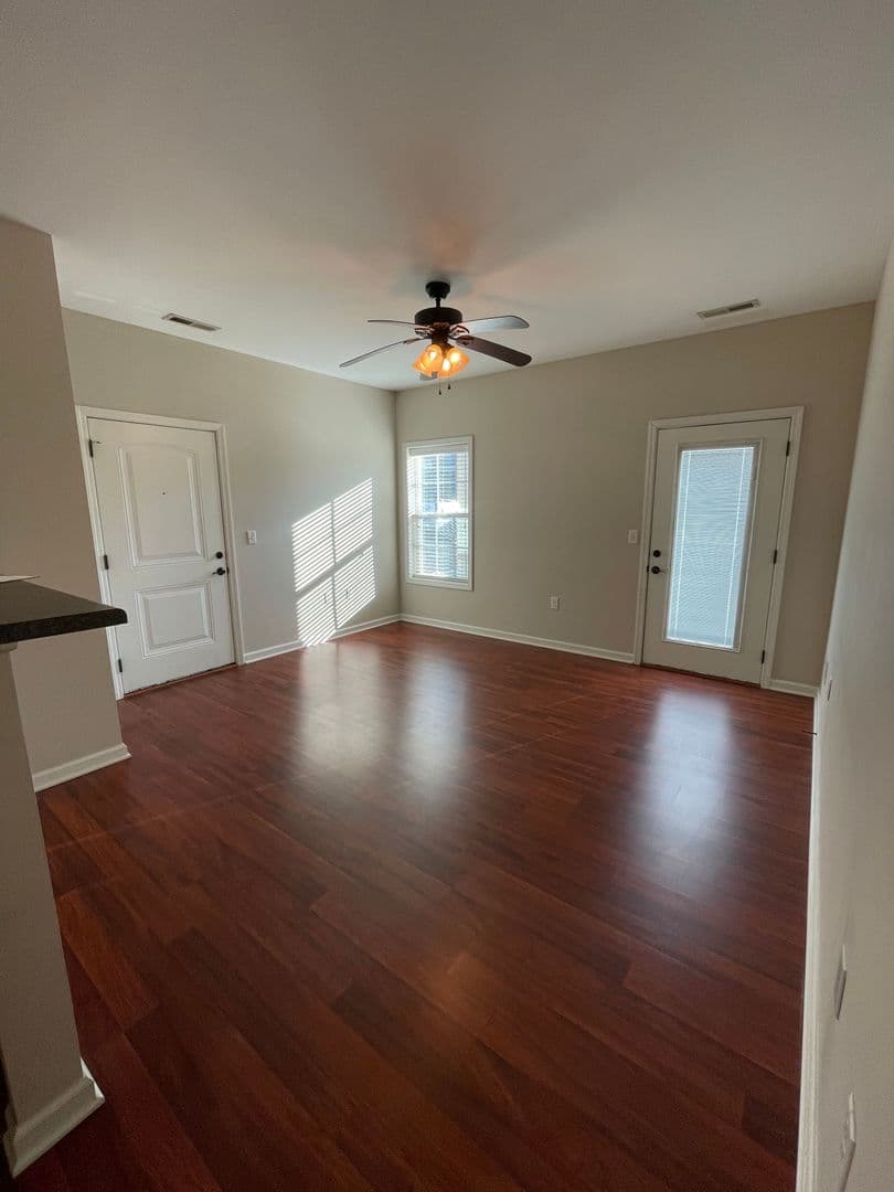 Bowling Green Apartment: 2730 Industrial Drive