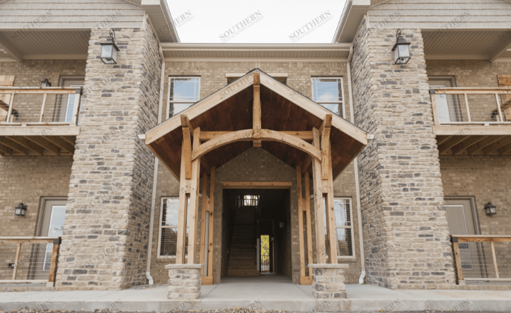 Bowling Green Apartment: 1607 & 1720 US 31W Bypass