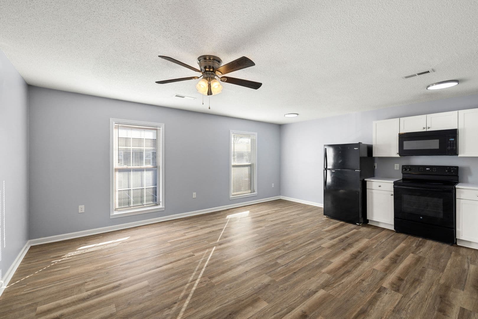 Owensboro Apartment: 630 Chuck Gray Ct