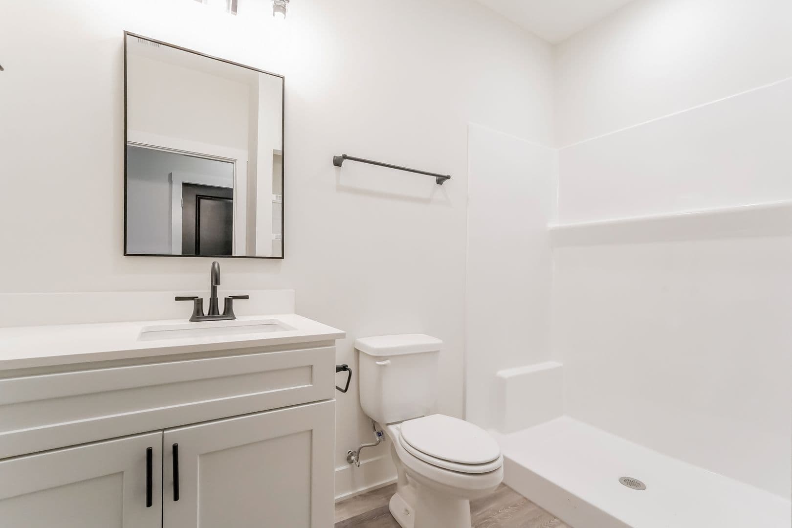 Franklin Apartment: 801 Blackjack Road