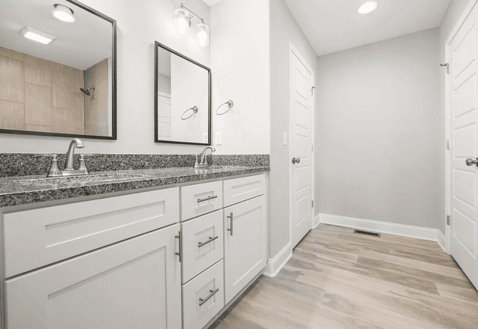 Bowling Green House: 1203 Melody Avenue