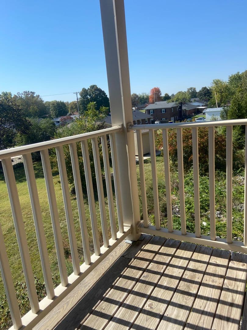 Bowling Green Apartment: 1607 & 1720 US 31W Bypass