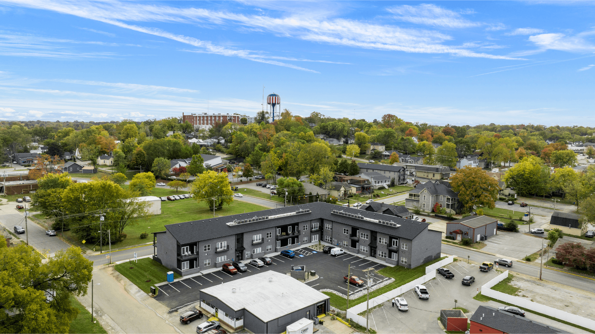 Bowling Green Apartment: 677 Chestnut St