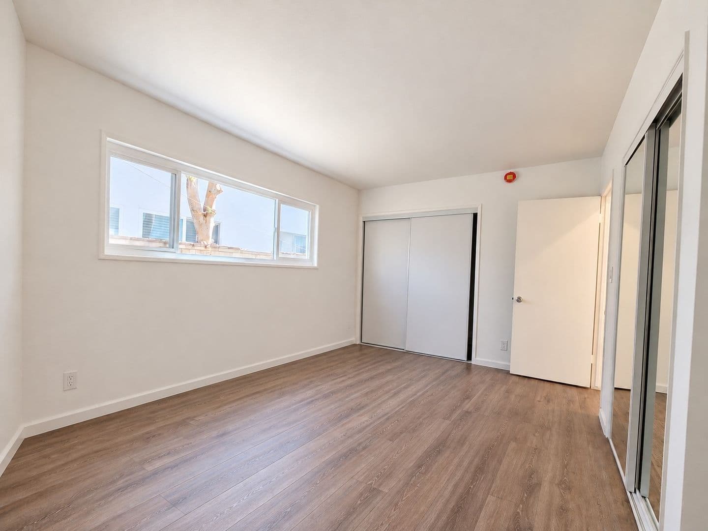 Santa Monica Apartment: 1522 Harvard Street