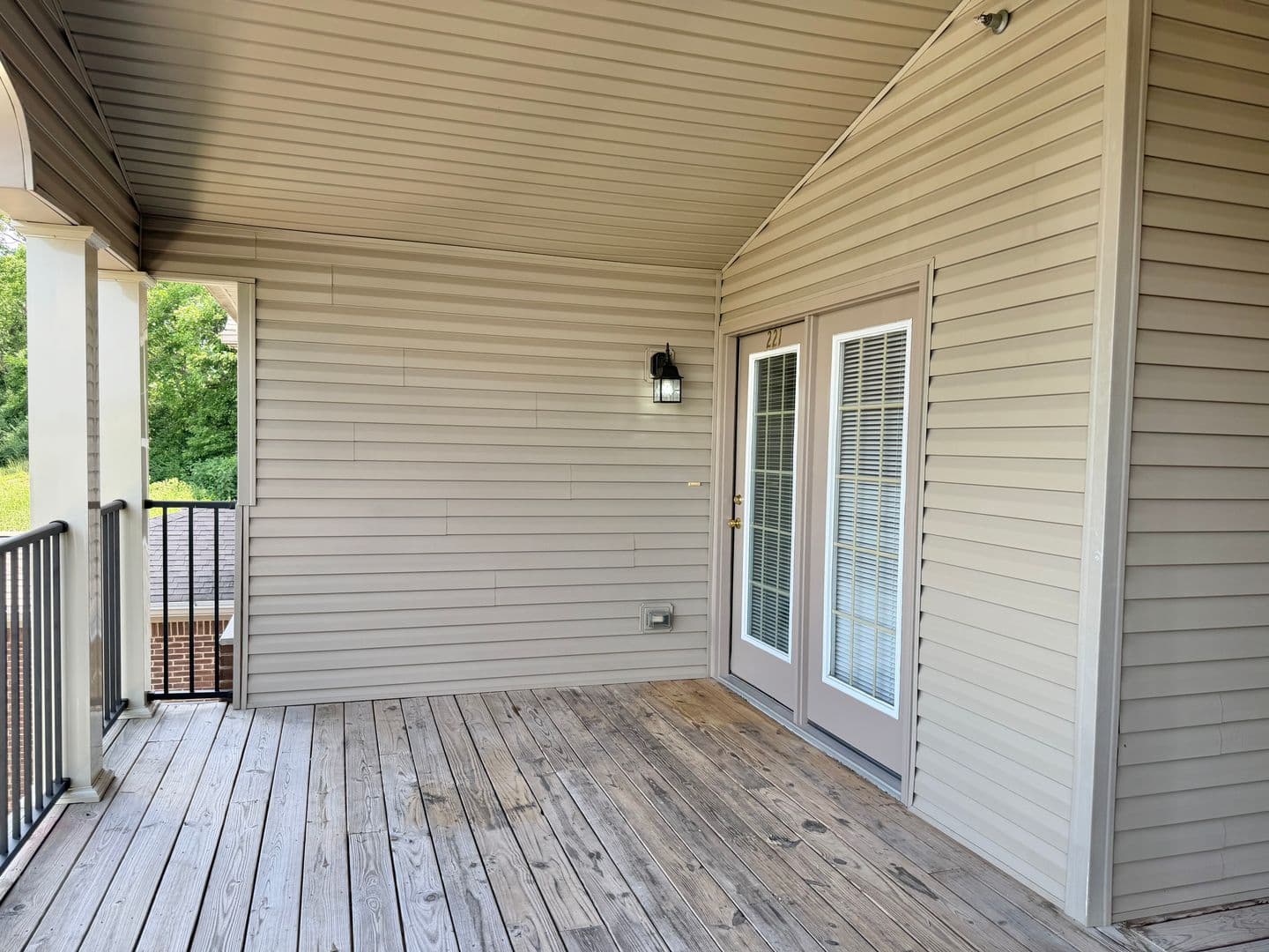 Frankfort Apartment: 1755 Galbraith Road