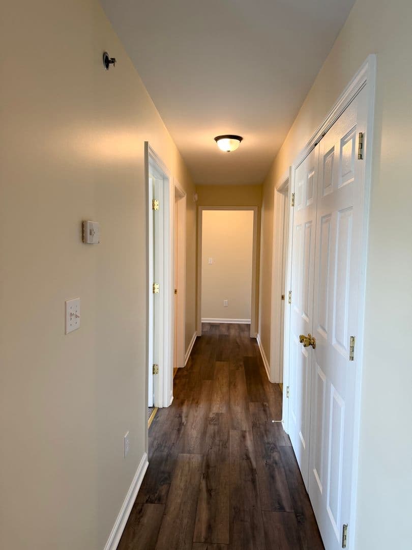 Frankfort Apartment: 1755 Galbraith Road