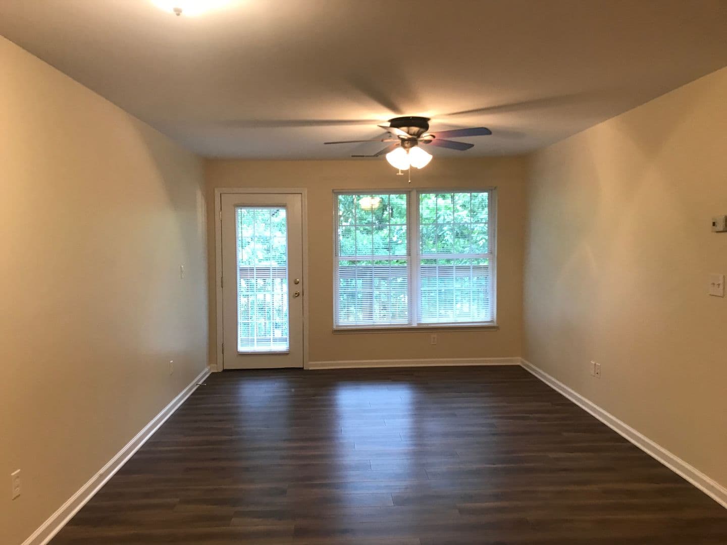 Frankfort Apartment: 100 Pinnacle Court