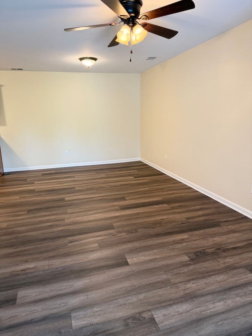 Frankfort Apartment: 1755 Galbraith Road